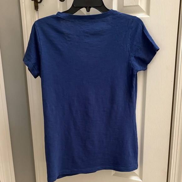 Nwot 47 Brand V-neck NFL Blue Patriots Graphic Tee for women size Large - Picture 4 of 4